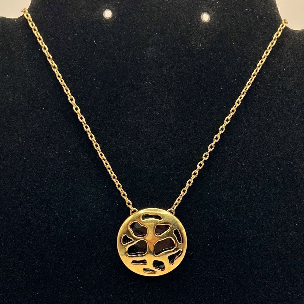 *3/$20* Black and gold tone necklace